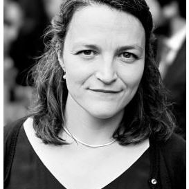 Chloé OSTER